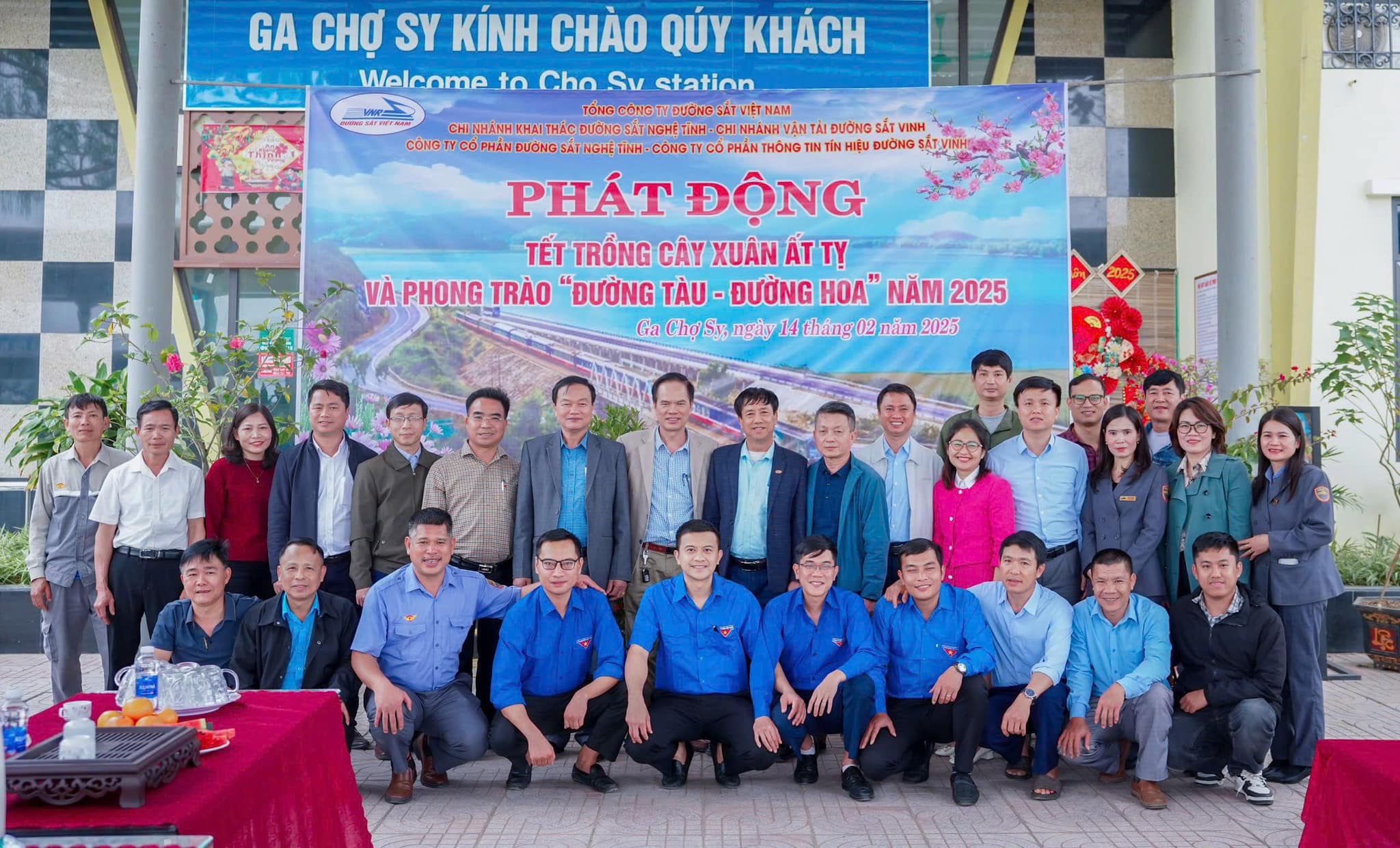 Chi nhánh KTĐS Nghệ Tĩnh tổ chức Lễ ra quân Tết Trồng cây Xuân Ất Tỵ 2025 và Phong trào Đường tàu-Đường hoa