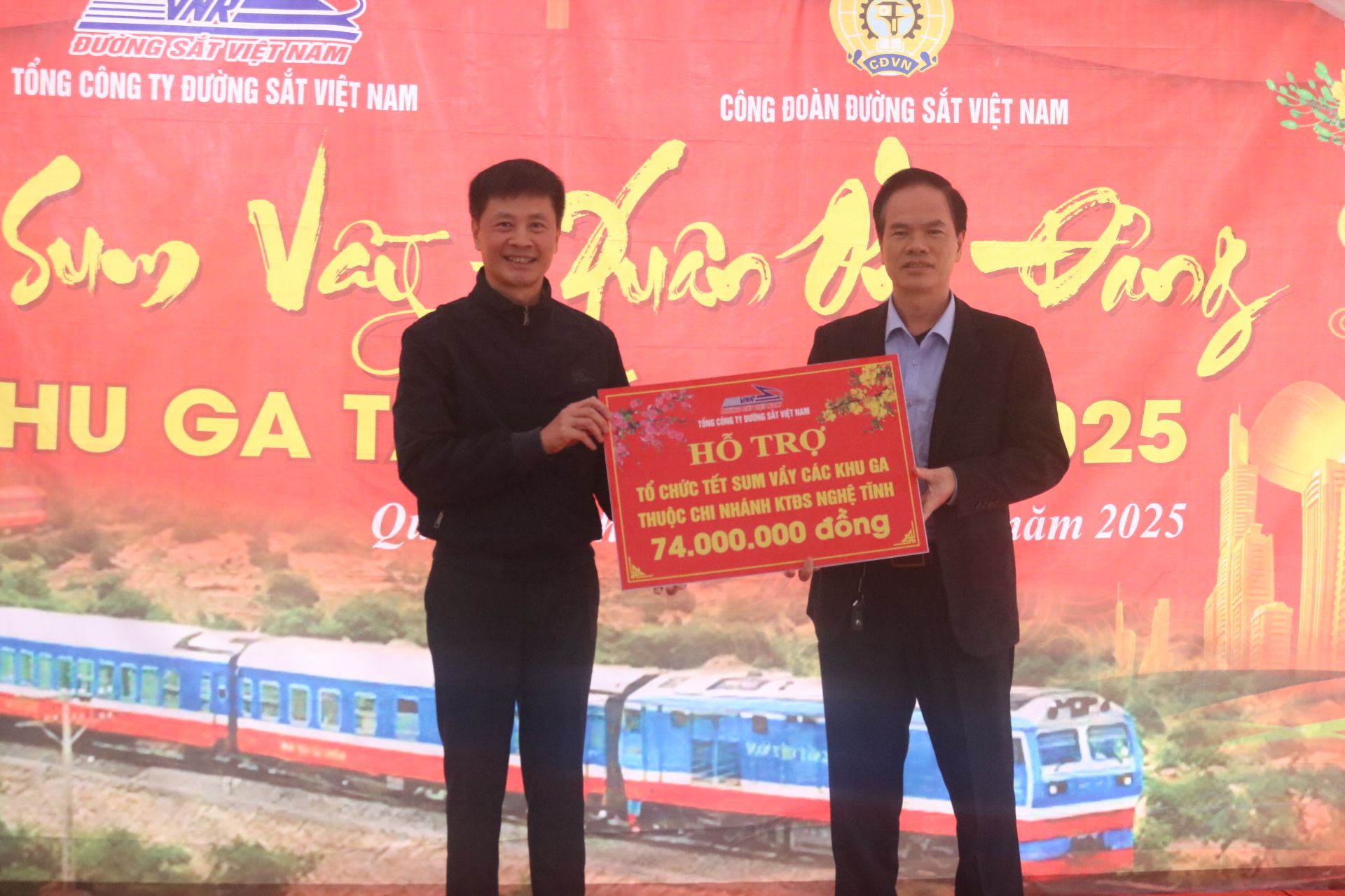 Tết sum vầy - xuân yêu thương