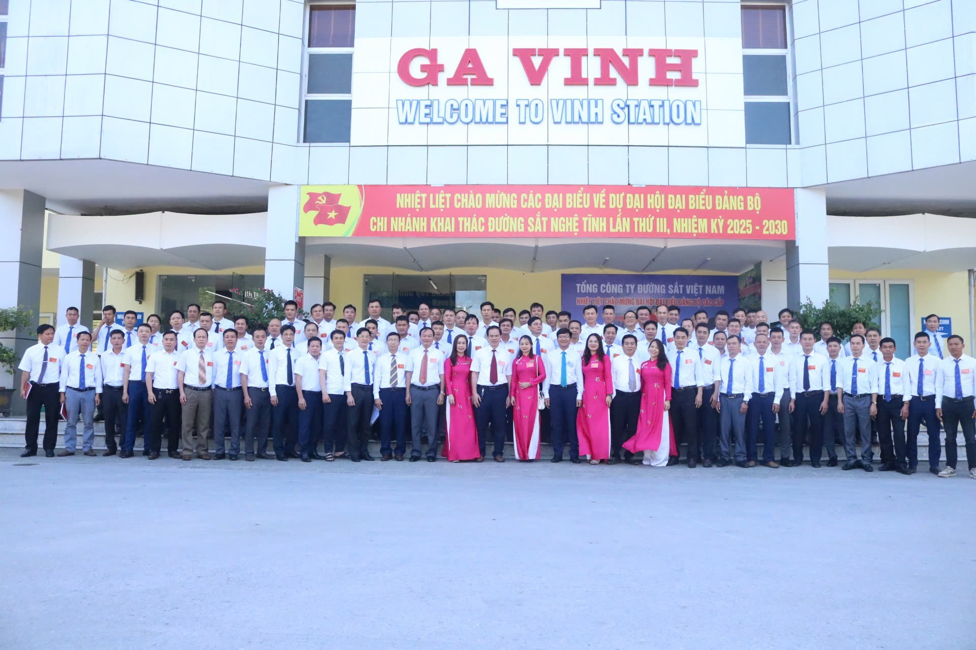 Đảng bộ Chi nhánh khai thác đường sắt Nghệ Tĩnh đã tổ chức thành công Đại hội đại biểu Đảng bộ Chi nhánh lần thứ III nhiệm kỳ 2025 - 2030